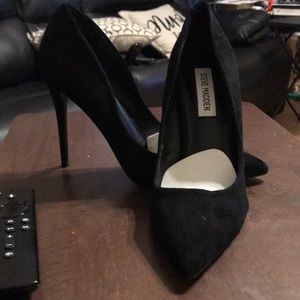 Steve madden suede Black Vala Pumps size 7.5
